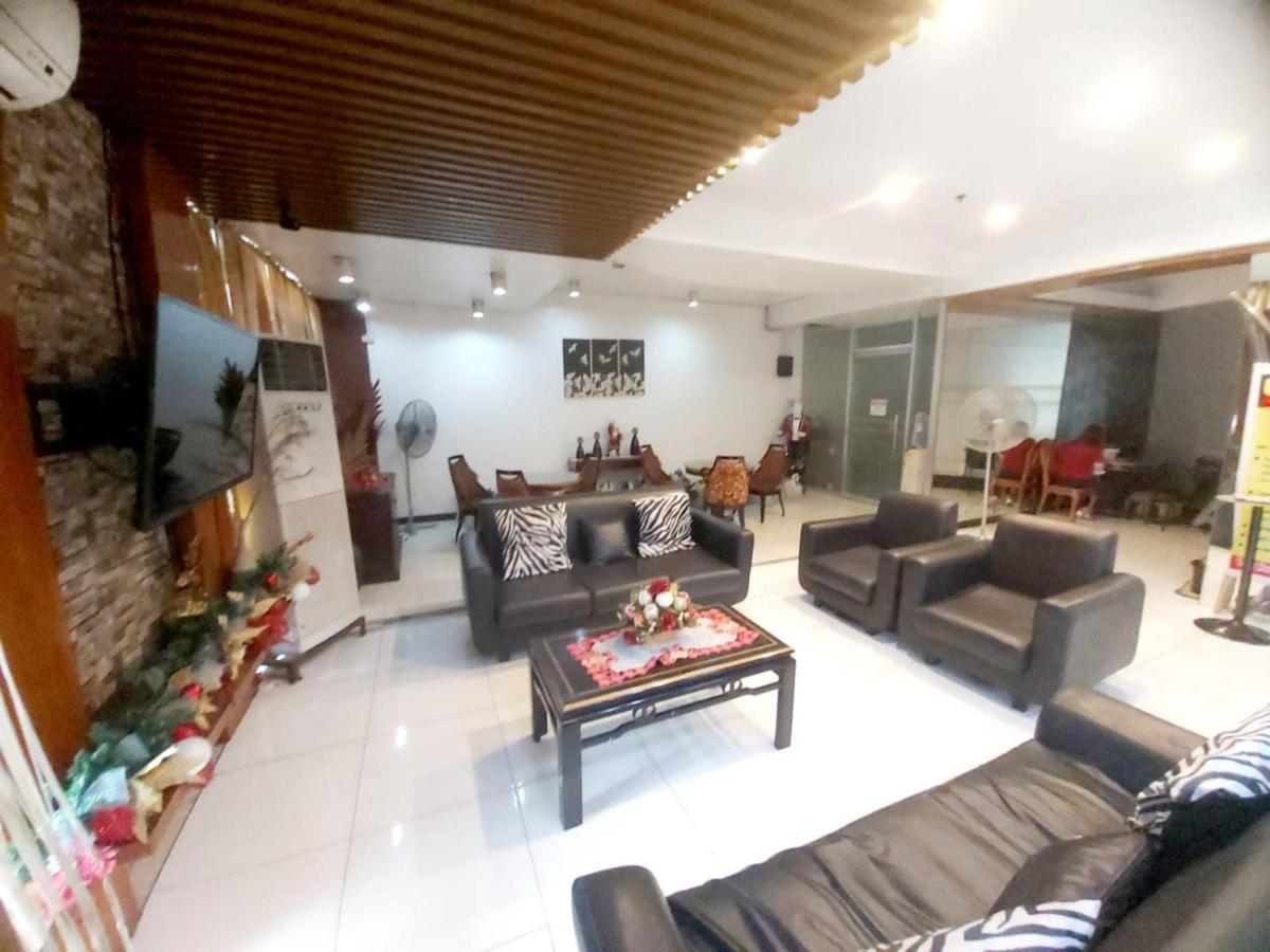 Cosmo Hotel Espana Near Ust Manila Zewnętrze zdjęcie